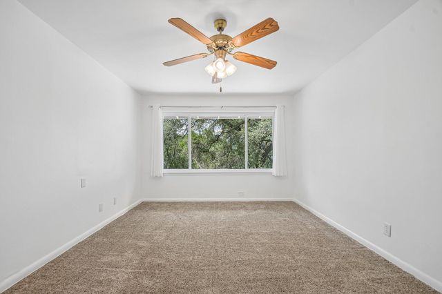 21103 Dawn DR, Lago Vista, TX 78645