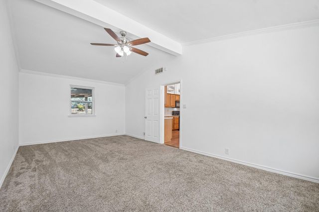 21103 Dawn DR, Lago Vista, TX 78645
