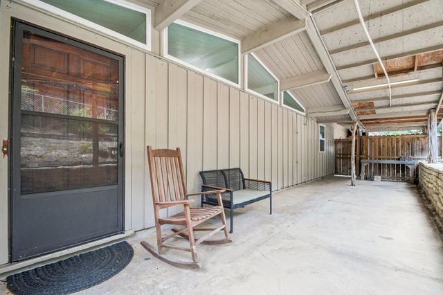 21103 Dawn DR, Lago Vista, TX 78645