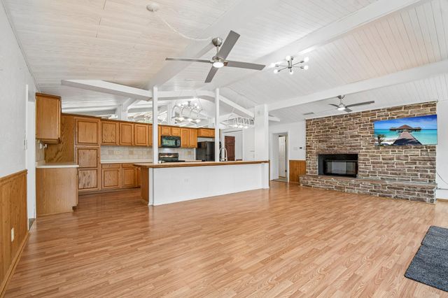 21103 Dawn DR, Lago Vista, TX 78645