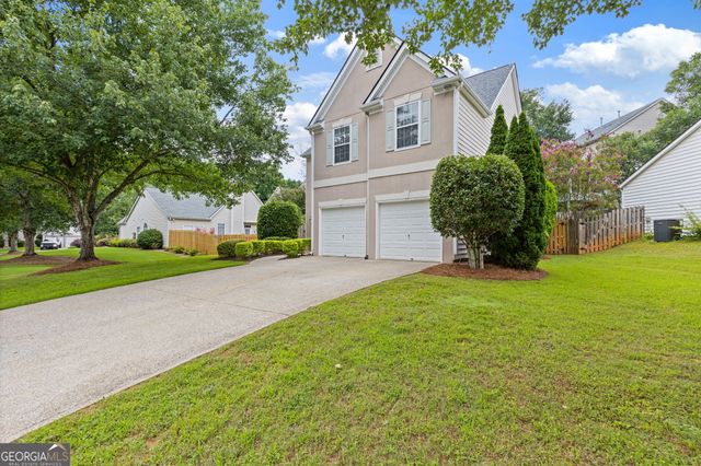 2034 Crestview Way, Woodstock, GA 30188