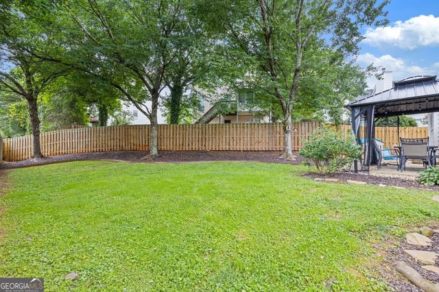 2034 Crestview Way, Woodstock, GA 30188
