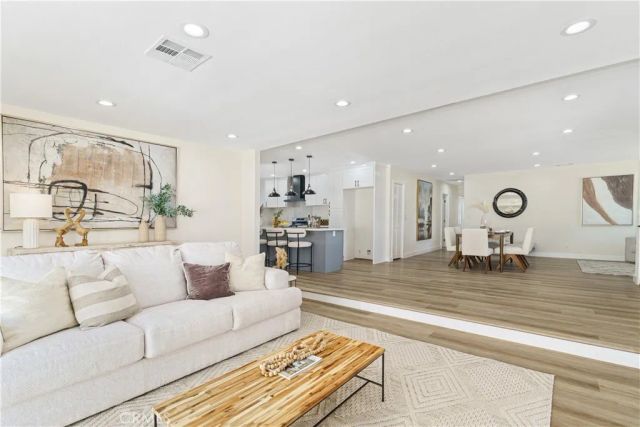 13454 Washington, Hawthorne, CA 90250