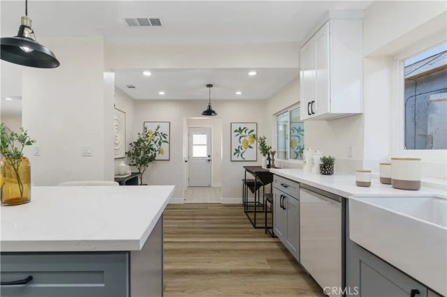 13454 Washington, Hawthorne, CA 90250