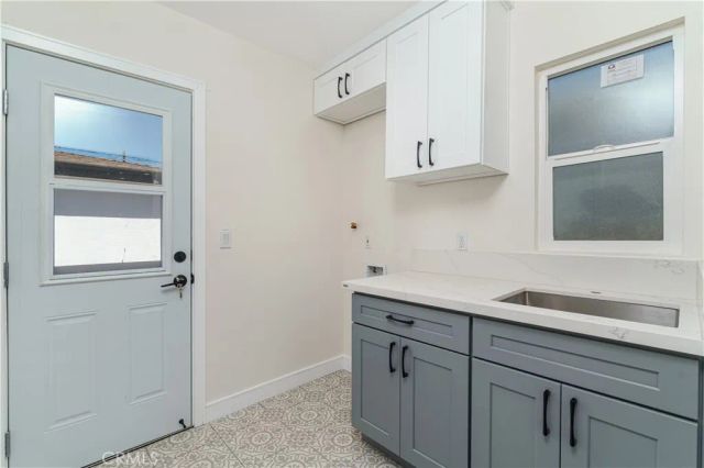 13454 Washington, Hawthorne, CA 90250