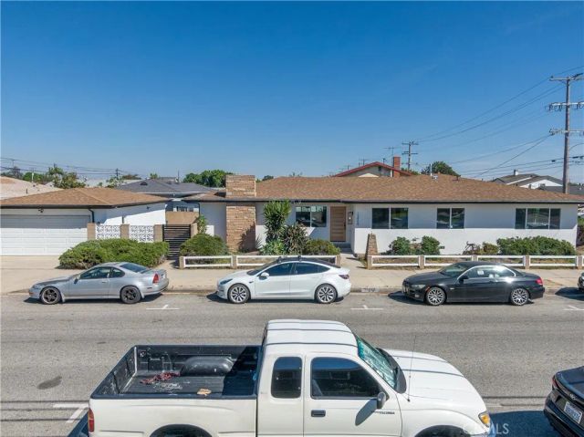 13454 Washington, Hawthorne, CA 90250