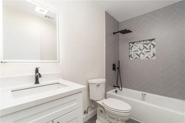 13454 Washington, Hawthorne, CA 90250