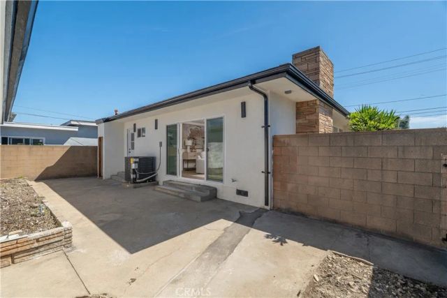 13454 Washington, Hawthorne, CA 90250