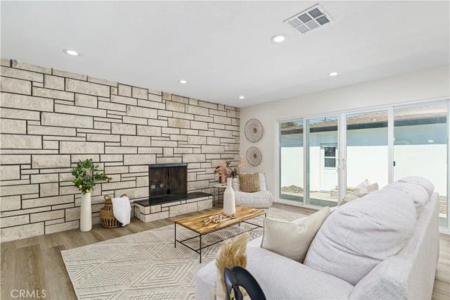 13454 Washington, Hawthorne, CA 90250