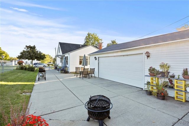 130 Balbach Drive, Cheektowaga, NY 14225