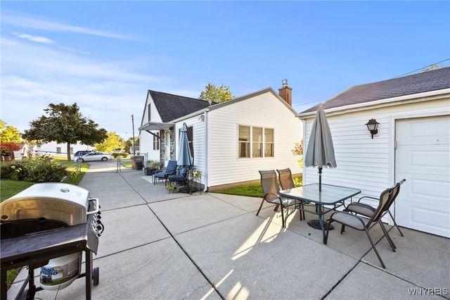 130 Balbach Drive, Cheektowaga, NY 14225