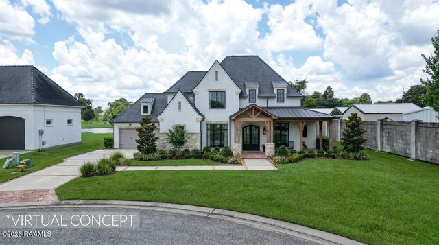 243 Bridgewater Place, Breaux Bridge, LA 70517