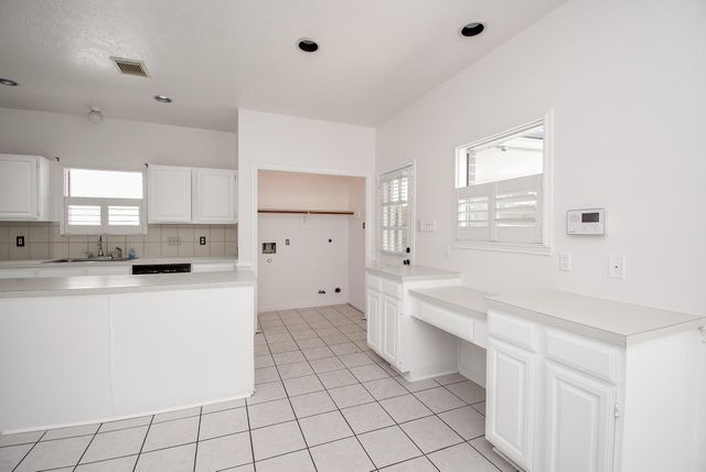 4311 Glen Avon Drive, Pasadena, TX 77505