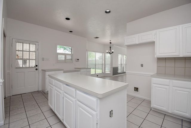 4311 Glen Avon Drive, Pasadena, TX 77505