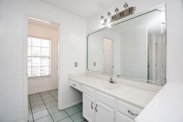 4311 Glen Avon Drive, Pasadena, TX 77505