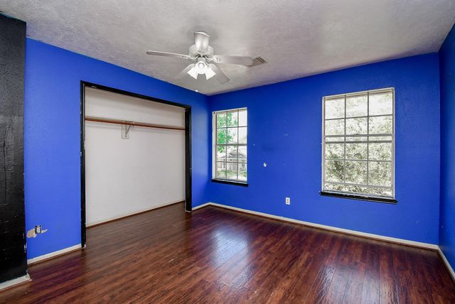 4311 Glen Avon Drive, Pasadena, TX 77505