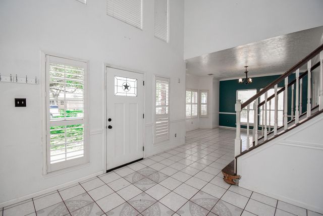 4311 Glen Avon Drive, Pasadena, TX 77505