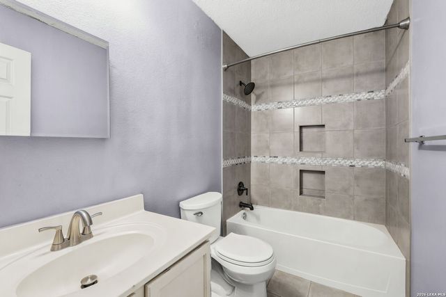 9406 Silverfeather, San Antonio, TX 78254