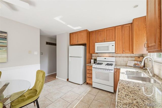 704 Rockshire Drive, Unincorporated, MO 63026