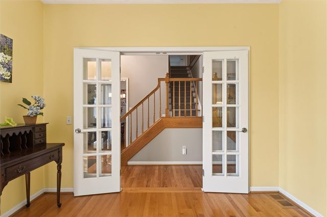 907 Taylor Rise, Victor, NY 14564
