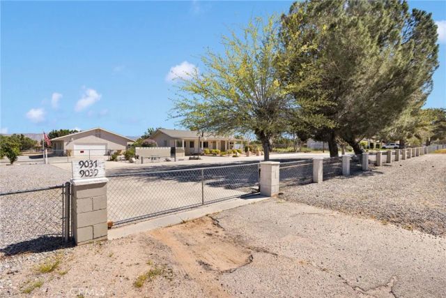 9037 5th Avenue, Hesperia, CA 92345