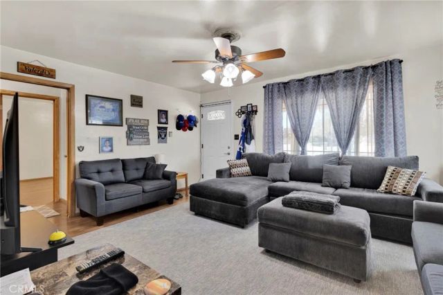 9037 5th Avenue, Hesperia, CA 92345