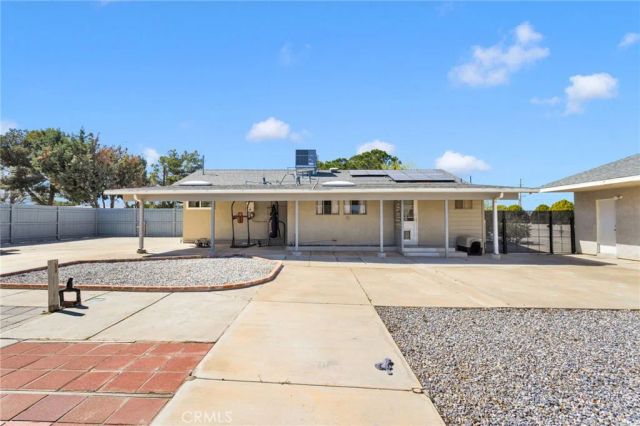 9037 5th Avenue, Hesperia, CA 92345