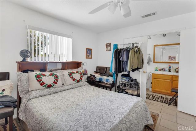 9037 5th Avenue, Hesperia, CA 92345