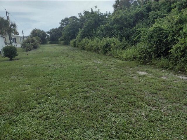 13827 S Indian River Drive 5, Jensen Beach, FL 34957