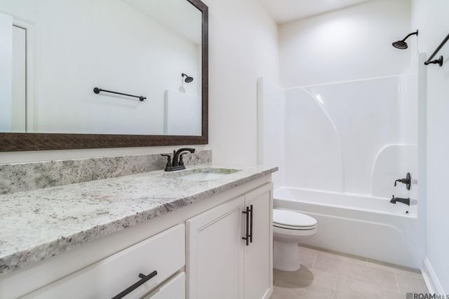 15207 Hazelwood Ct, Prairieville, LA 70769