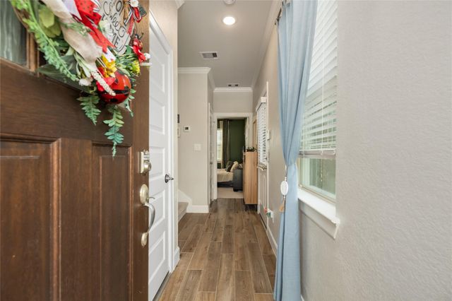 2002 Groveland Glen Drive, Houston, TX 77051