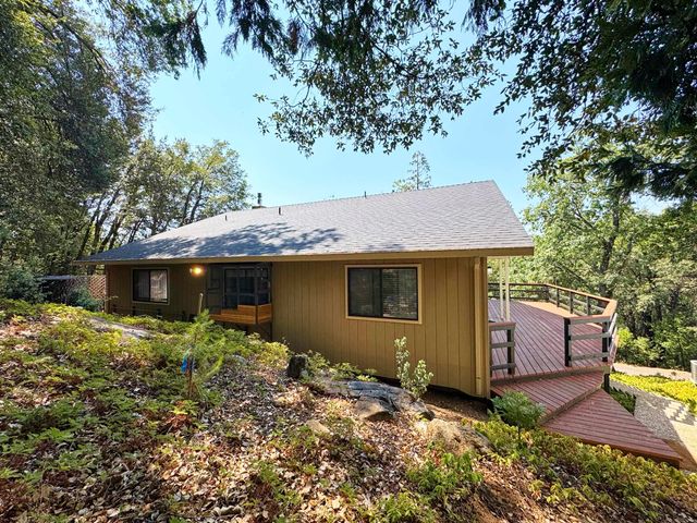 19080 Tiffeni Drive, Twain Harte, CA 95383