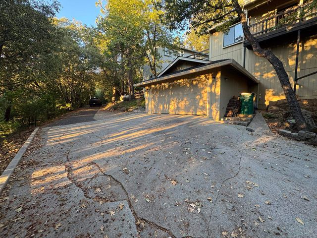 19080 Tiffeni Drive, Twain Harte, CA 95383