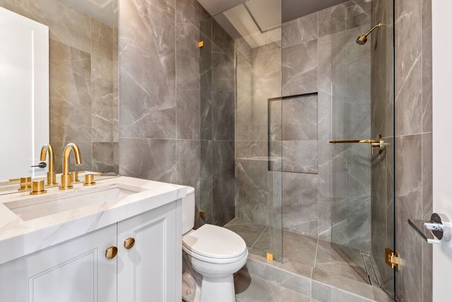 116 N Willard Court 301, Chicago, IL 60607