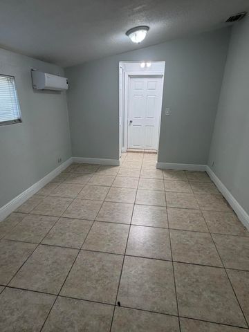 5572 SW 6th Court, Margate, FL 33068