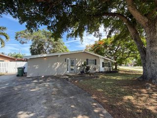5572 SW 6th Court, Margate, FL 33068