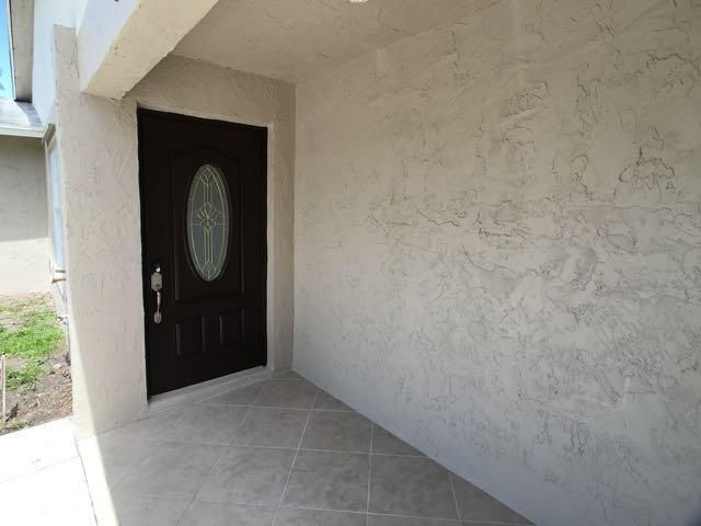 5791 S Rue Road, West Palm Beach, FL 33415