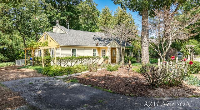 5170 South Shore Drive, Whitehall, MI 49461