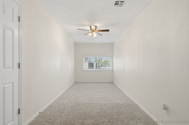 1605 S 125th East Avenue, Tulsa, OK 74128