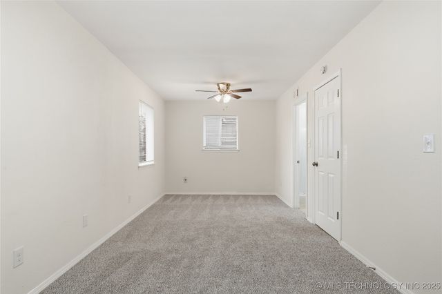 1605 S 125th East Avenue, Tulsa, OK 74128