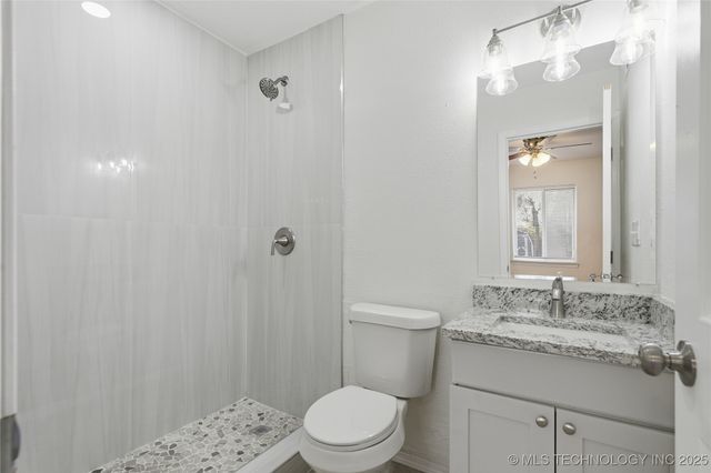 1605 S 125th East Avenue, Tulsa, OK 74128