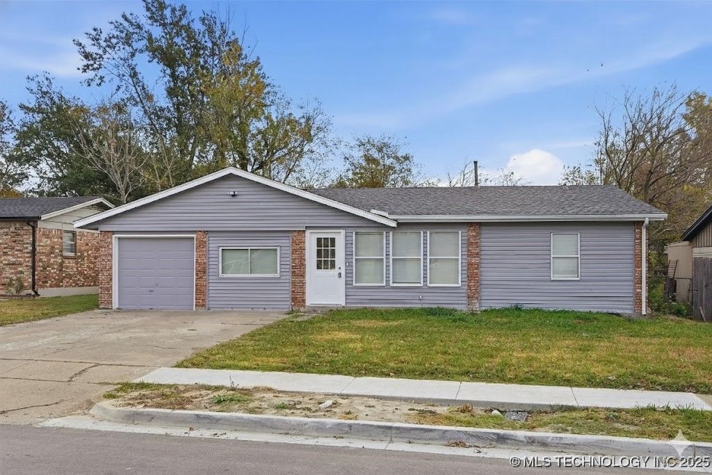 1605 S 125th East Avenue, Tulsa, OK 74128