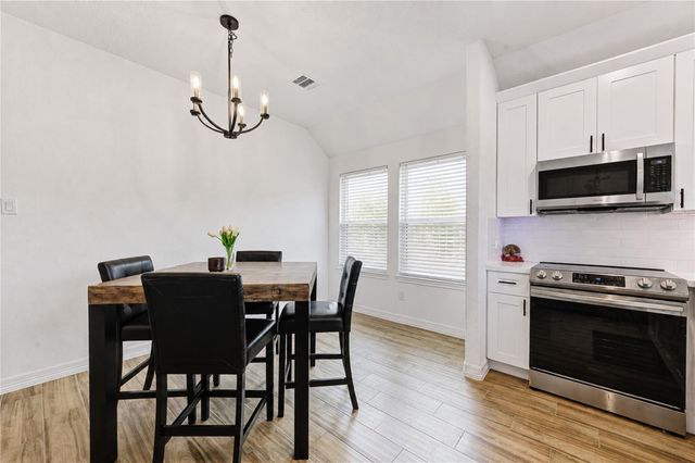 7610 Avenue G, Beasley, TX 77417