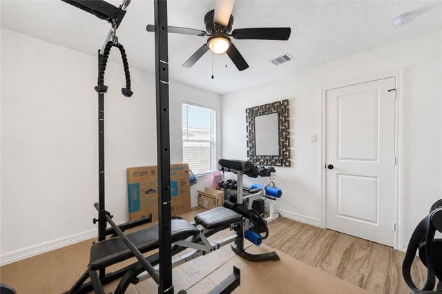 7610 Avenue G, Beasley, TX 77417