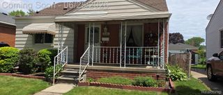 742 Mayflower Avenue, Lincoln Park, MI 48146