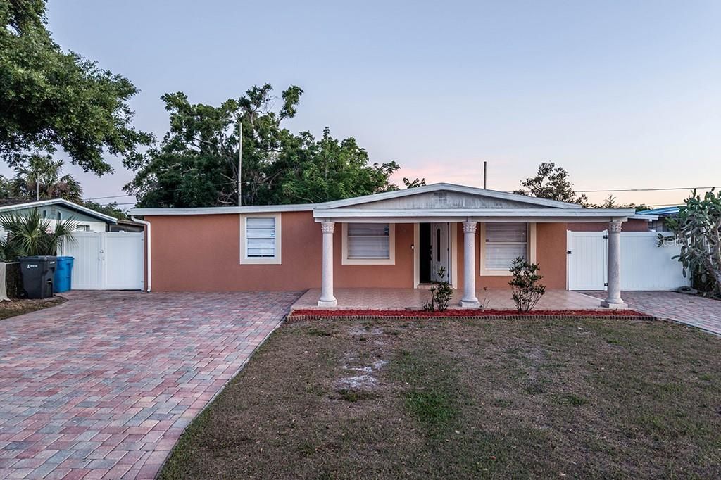6506 SALINE STREET, Tampa, FL 33634