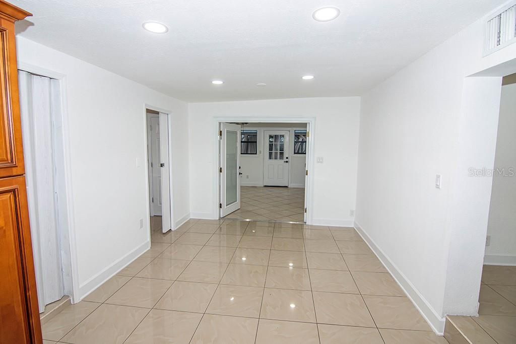 Image 13 of property listing at 6506 SALINE STREET, Tampa, FL 33634