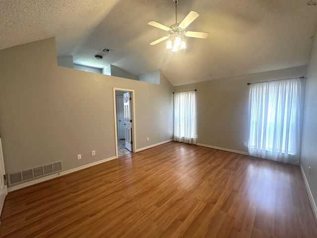 4808 BELAIR BOULEVARD, Wichita Falls, TX 76310