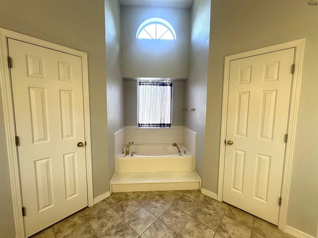 4808 BELAIR BOULEVARD, Wichita Falls, TX 76310
