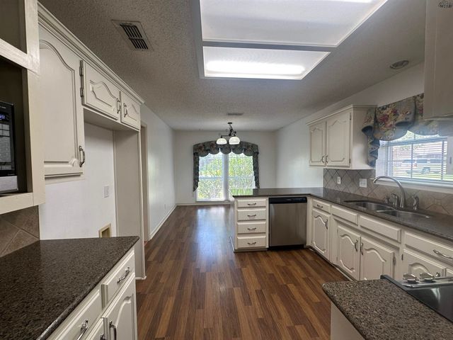 4808 BELAIR BOULEVARD, Wichita Falls, TX 76310